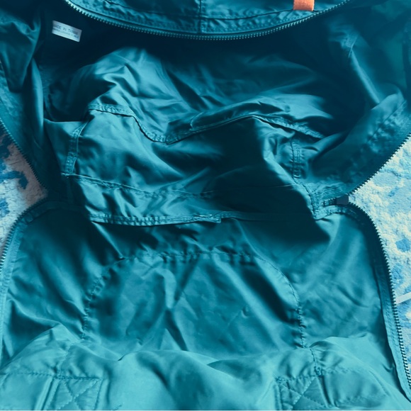 Lucas Green and Orange Travel Bag - Picture 6 of 13